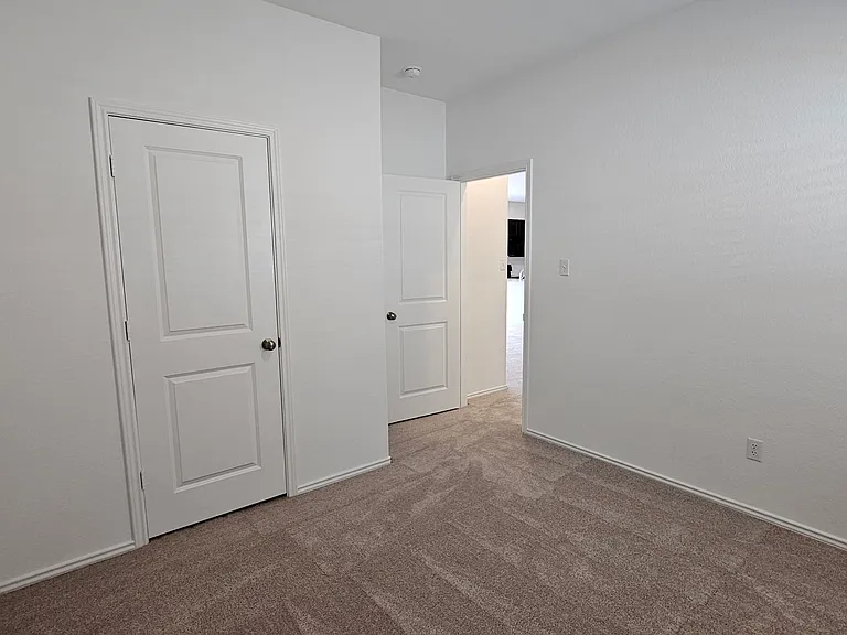 418 Paddlefish Ln — Photo 26