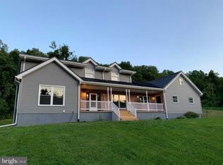 110 Browns Dr, Easton, PA 18042
