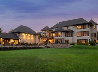 221 Primrose Ln, Hamel, MN 55340