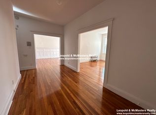 85 Winchester St APT 5, Brookline, MA 02446