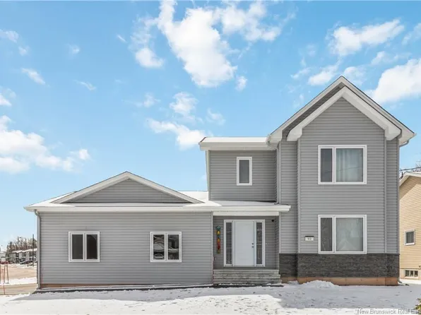 92 Satara Dr, Moncton, NB E1G 6A5