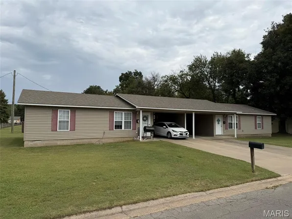 917 & 919 Mott St, New Madrid, MO 63869