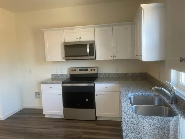 622 Delaware Ave — Photo 3