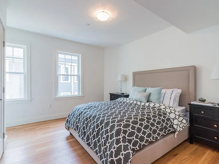 17 Standish St #1 — Photo 7