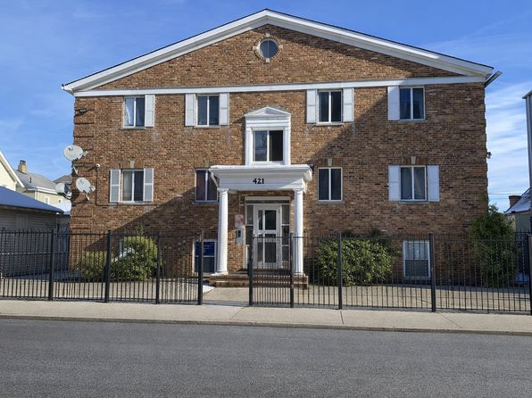 421 Irvington Ave #B