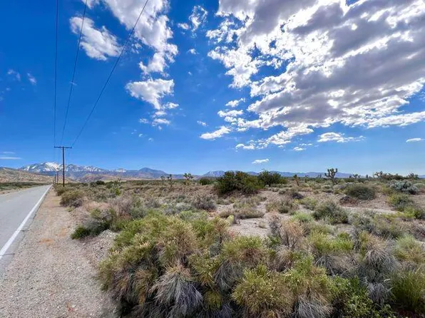 Vic Ave #Y8-205, Llano, CA 93544