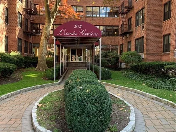 953 W Boston Post Road #3M, Mamaroneck, NY 10543