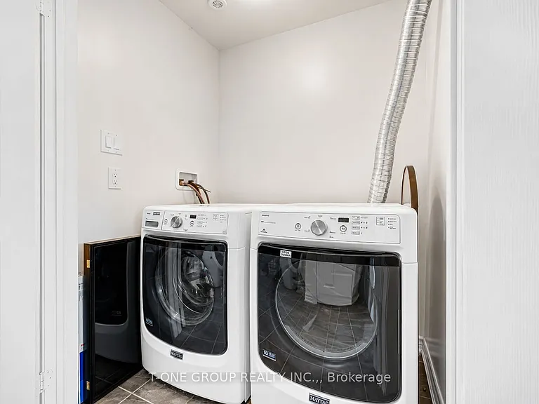 27 Sharbot Ln — Photo 31