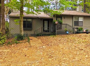 204 Parkbrook Cir, Tallahassee, FL 32301