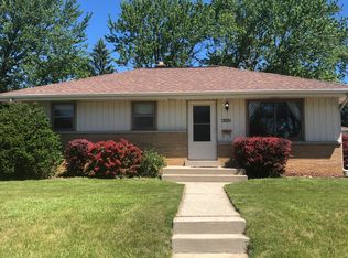 8832 W Monrovia Ave, Milwaukee, WI 53225