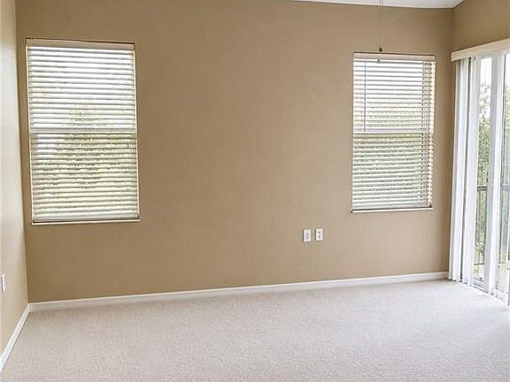 5th image of 1993 Crestview Way APT 131
