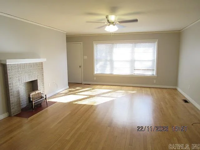 2 bed, 2.0 bath, 1736 sqft, $1,350 — Photo 2