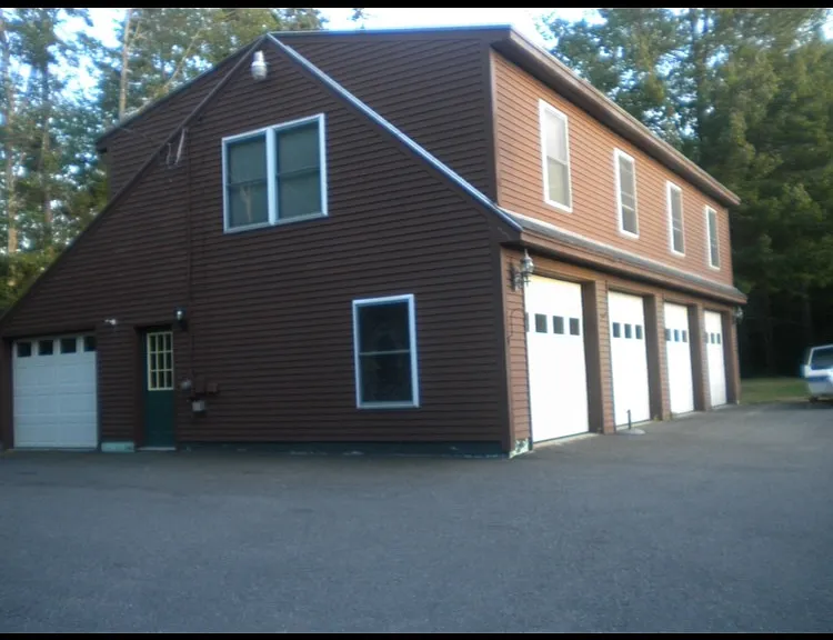 Caron Pl — Photo 21