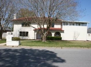4420 La Mirage, Pensacola, FL 32504