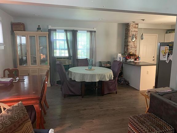 4th image of 707 Seymour Ave