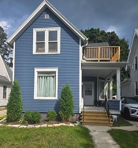 1st image of 1729 N 9th STREET
