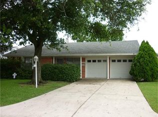 2126 Walnut Ln, Pasadena, TX 77502