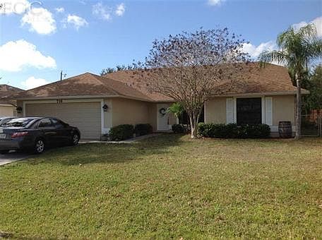 1st image of 716 SE 9th Pl