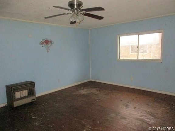 3rd image of 107 N 12th St