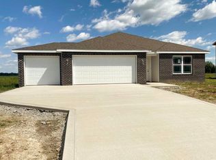 631 Aviation Dr, Ossian, IN 46777