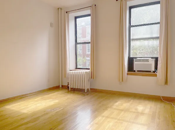 319 East 92nd Street image 5 of 9