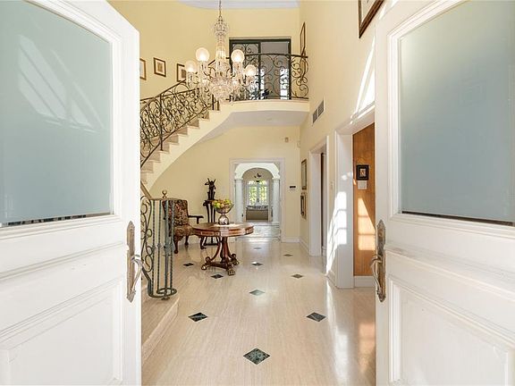 3rd image of 513 Tintillo