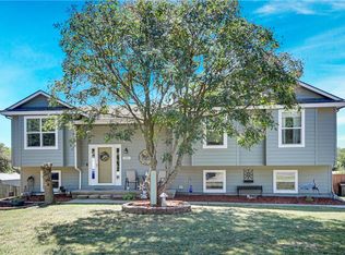 1841 College St, Baldwin City, KS 66006