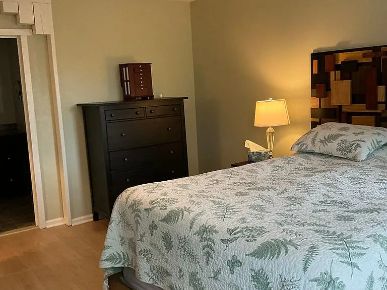 25 Matthew Dr — Photo 12