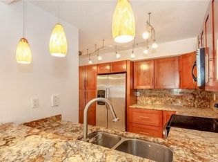 1204 N Hiatus Rd #1204, Pembroke Pines, FL 33026