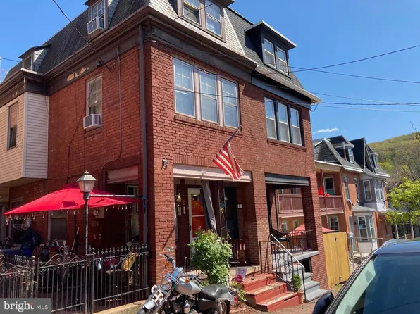 325 S 16th St, Reading, PA 19602