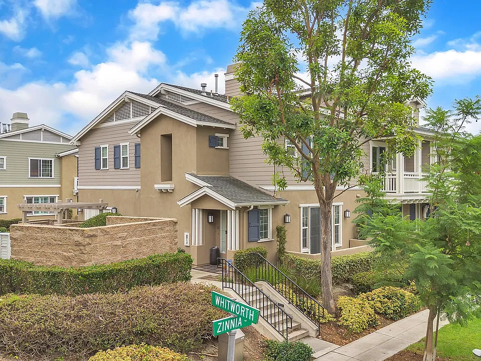 11 Gazania Way