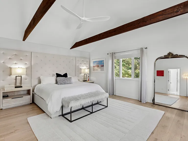 5 Cowhill Ln — Photo 7