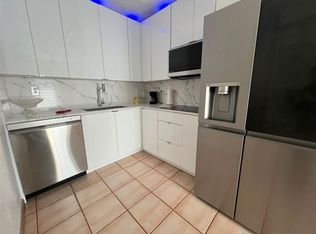 10865 SW 41st Ter, Miami, FL 33165