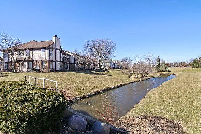112 White Branch Ct — Photo 23