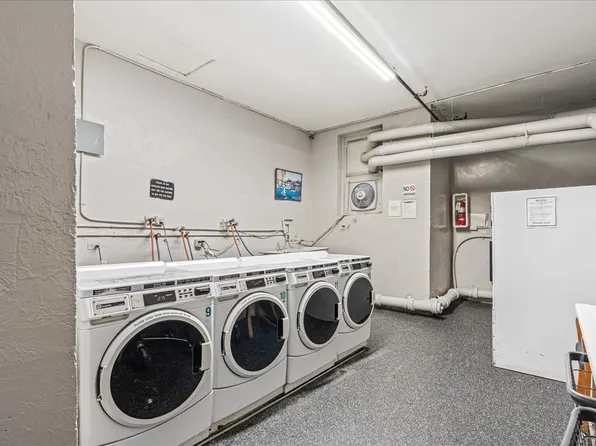 67-12 Yellowston Boulevard image 16 of 18