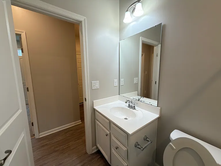 2125 Schmidt Dr — Photo 37