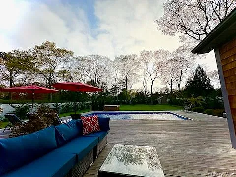 3 bed, 1.0 bath, 1400 sqft, $12,000 — Photo 4
