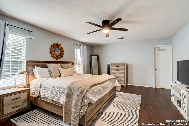 8002 Willow Country — Photo 16