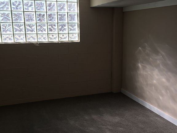 5th image of 3945 Aspen Way