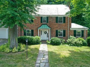 36 Stratford Rd, West Hartford, CT 06117