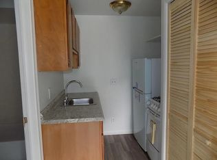 31715 W Nine Mile Rd UNIT 5, Farmington, MI 48336