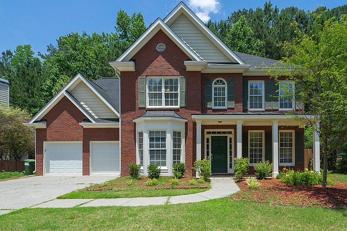 1st image of 213 Park Creek Dr
