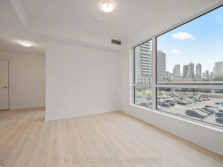 15 Richardson St #306 — Photo 4