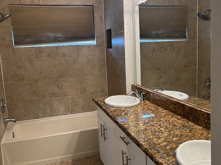 4184 Driscoll Dr — Photo 10