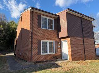 3814 Plantation Rd NE, Roanoke, VA 24012