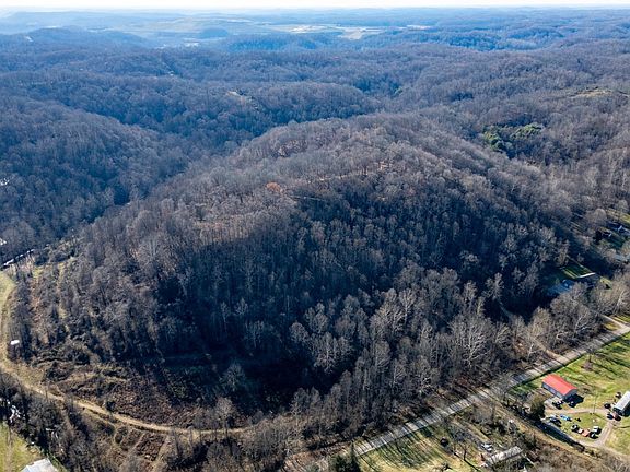 3rd image of Storys Run Rd