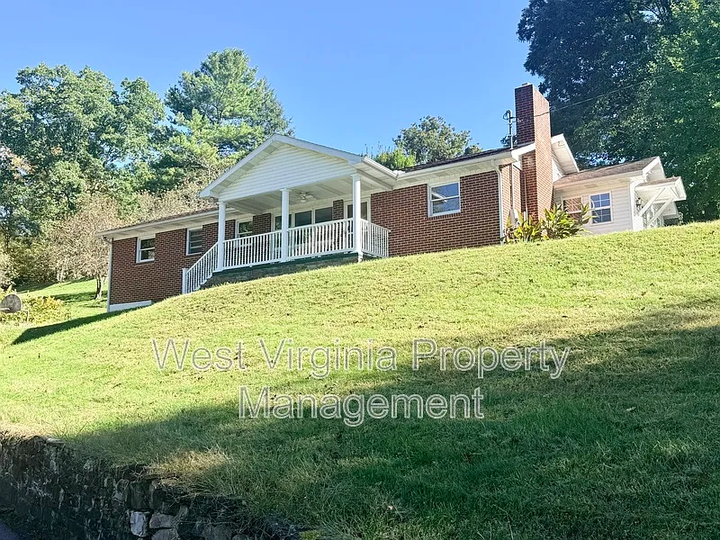 116 Johnson St