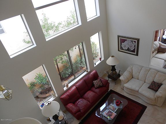 5th image of 10061 E Capri Ave