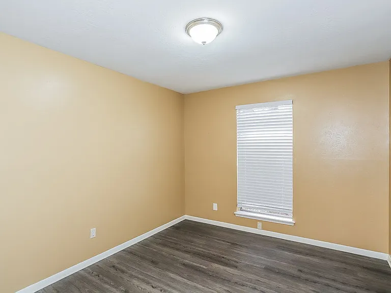 23331 Bayleaf Dr — Photo 17