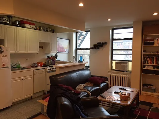 Rented by ELK Investors | media 8